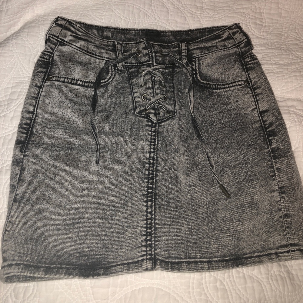 Grey jean mini pencil skirt